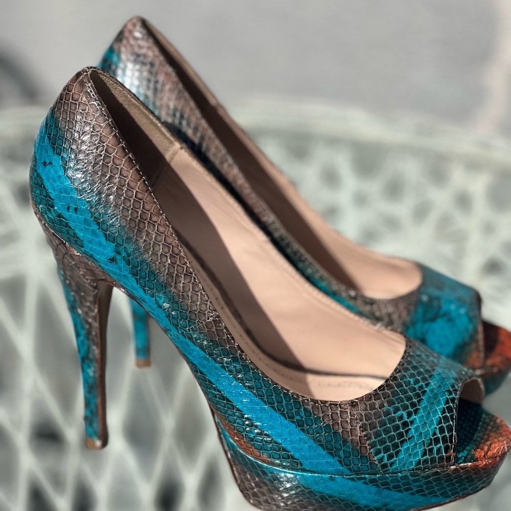 Pour La Victoire Python Peep Toe Platform 7.5 - image 3